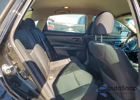 2016 Nissan Altima 2.5 z USA, uszkodzony, nr VIN 1N4AL3AP1GC287405